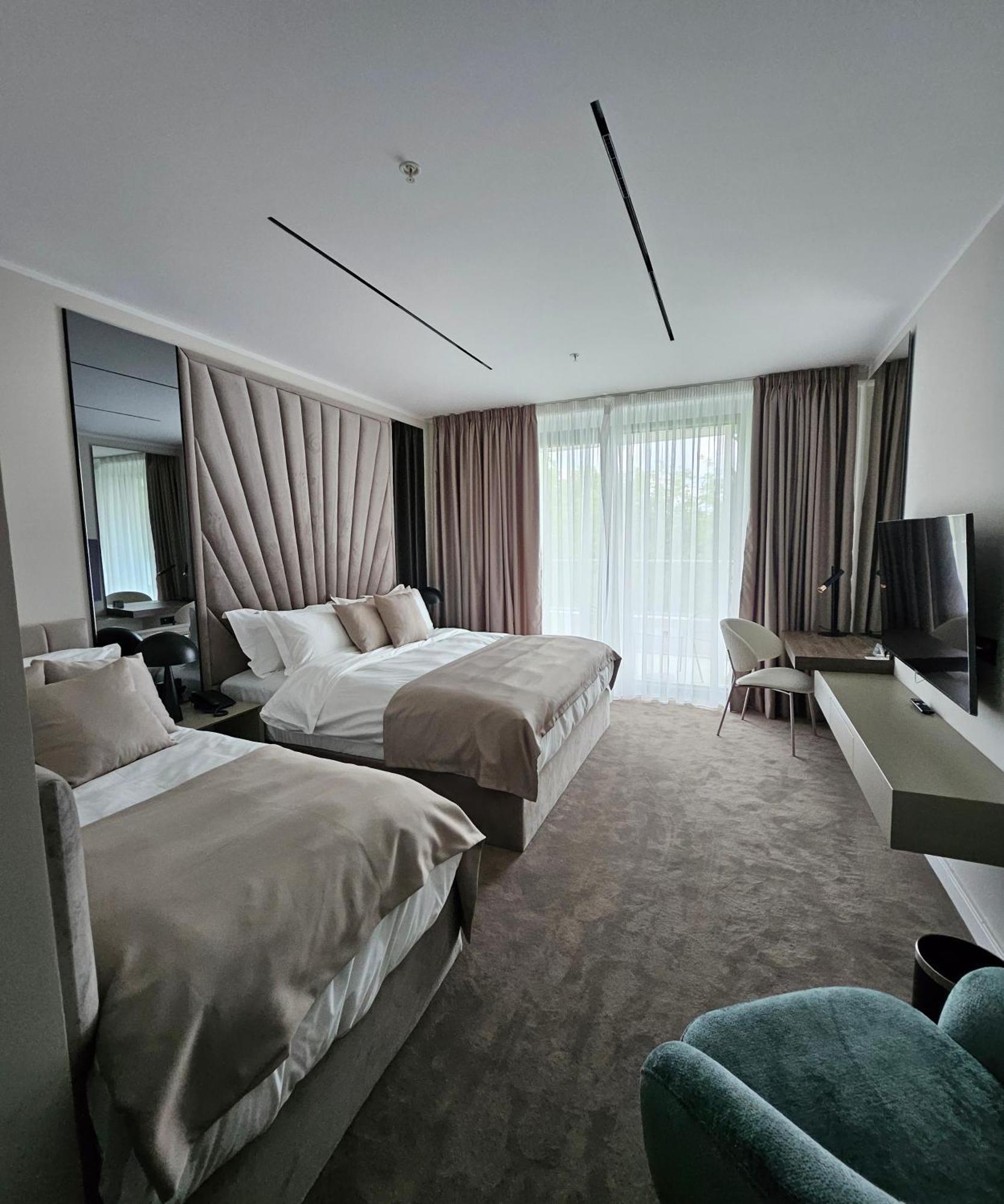 New Belgrade Premium Hotel Room photo